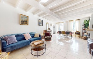 TV connectée, cheminée