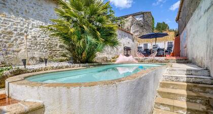 Lovely home in Tonnay-Boutonne