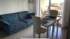 Uklassifisert bilde, 4 av 12, knapp