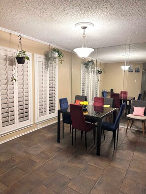 Dining - New remodel 2BE/2BA condo on Preston Road in Dallas (Dallas)