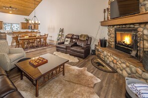 Télévision, cheminée