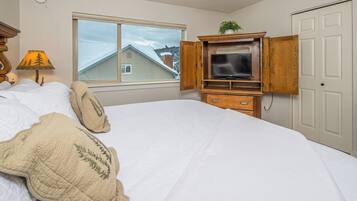 3 quartos, ferros/tábuas de passar roupa, Wi-Fi de cortesia