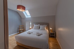 4 Schlafzimmer, Bügeleisen/Bügelbrett, kostenloses WLAN, Bettwäsche