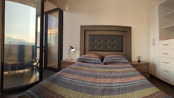 Apartamento superior, 2 habitaciones, balcón, vistas a la montaña | 1 dormitorio, decoración individual, mobiliario individual