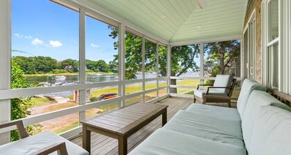 Cozy, open-concept, Parker River House. Waterfront, boat slip, pet-friendly!