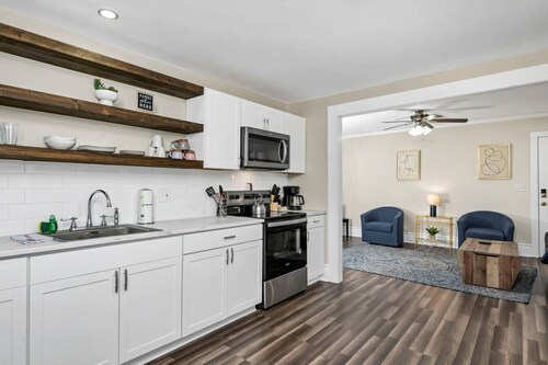 Margrave Retreat Unit 'A' | 2 BR 1BA