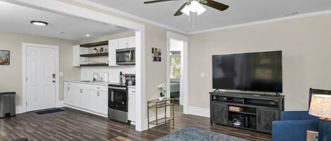 تلفزيون ذكي