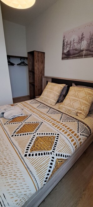 1 chambre, accès Internet, draps fournis