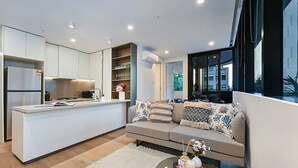 Unclassified image, 4 of 45, button - Location! Designer City Gem w/Pool GYM SAUNA (Melbourne)