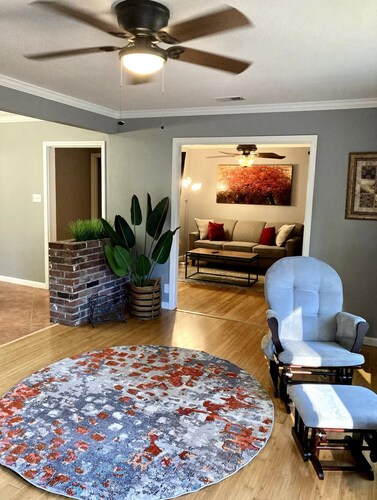 Peaceful & Spacious Beautiful Home!