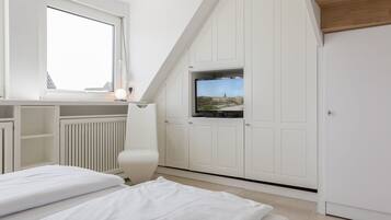 3 Schlafzimmer, Zimmersafe, Bügeleisen/Bügelbrett, WLAN