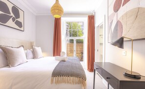 3 habitaciones, tabla de planchar con plancha y wifi gratis 