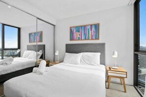 2 chambres, fer et planche à repasser, Wi-Fi, draps fournis