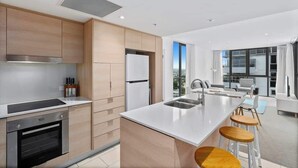 Unclassified image, 3 of 25, button - The Beach 2 Bedroom Apartment (Broadbeach)