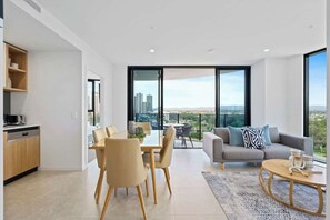 TV - Gallery 2 Bedroom (Broadbeach)