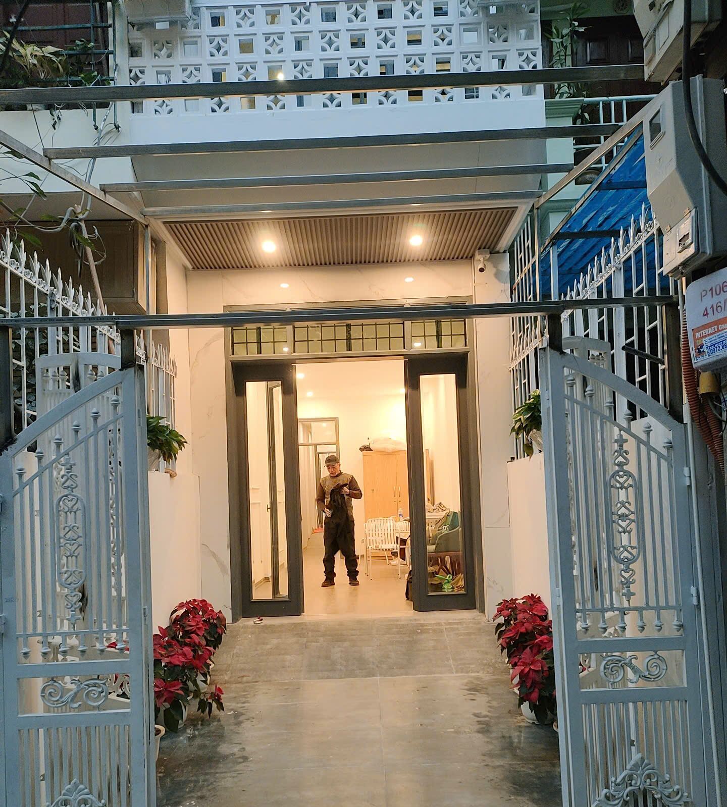 واجهة المنشأة