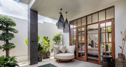 Plawa Laguna Bali