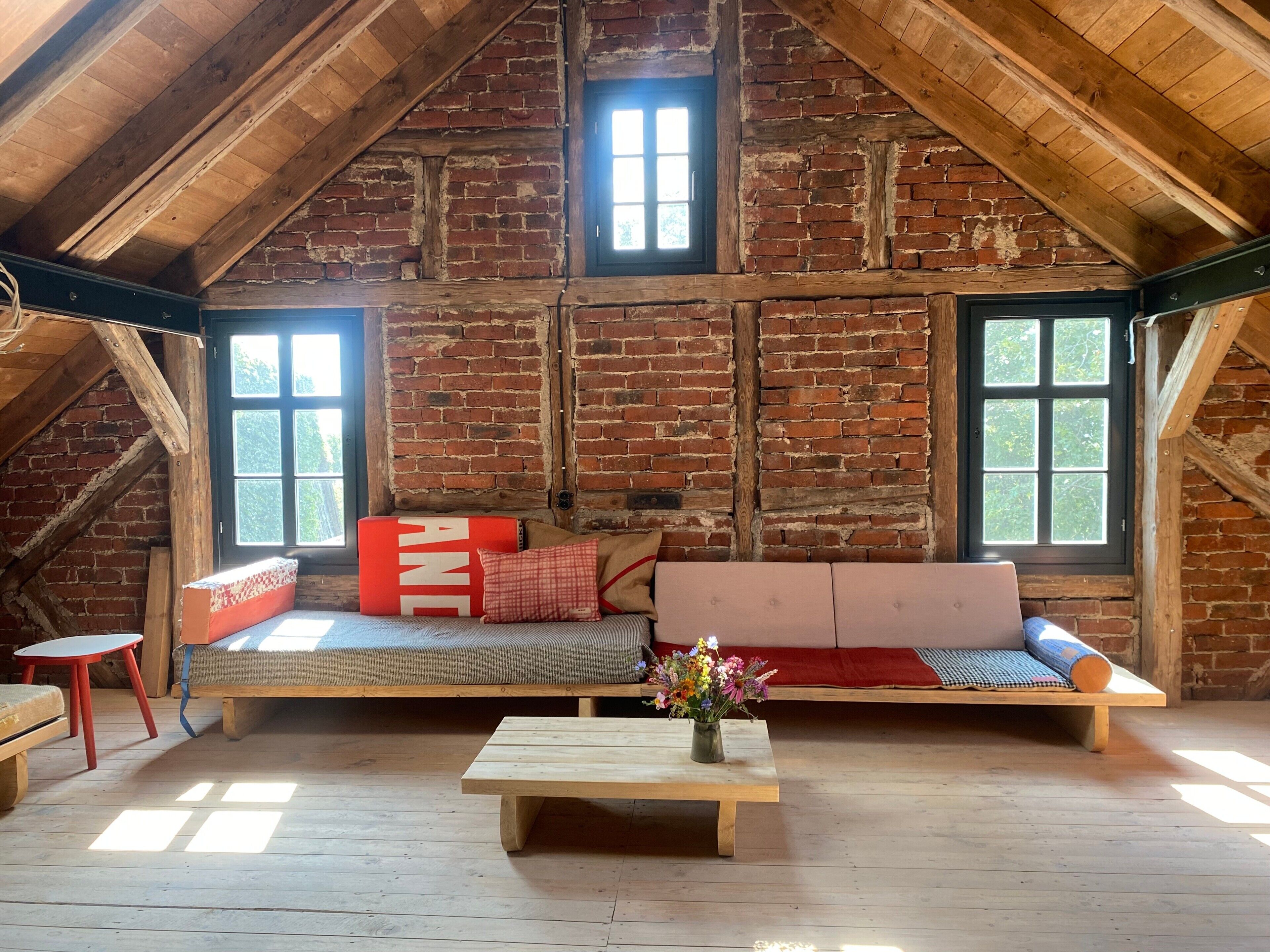 Chimenea y tenis de mesa 