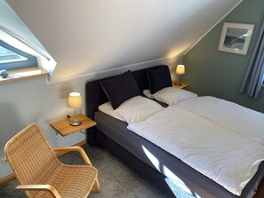 3 soverom, strykejern/-brett, wi-fi (inkludert) og sengetøy