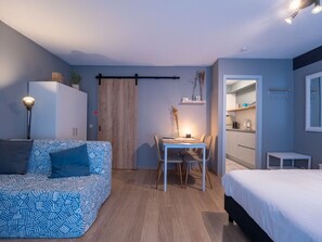 1 bedroom, internet
