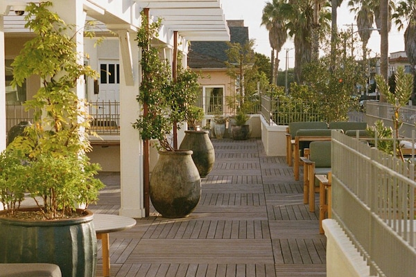 Signature Suite, 1 King Bed, Non Smoking | Rooftop terrace