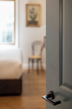 Standard Room | Premium bedding, down comforters, Select Comfort beds, free WiFi