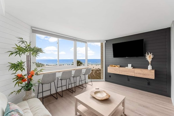 Smart TV, offices