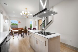 Interior - Luxury modern 3bd/3ba, sauna, EV charger, 15mi BNA 7mi Broadway 6mi Vandy (Nashville)