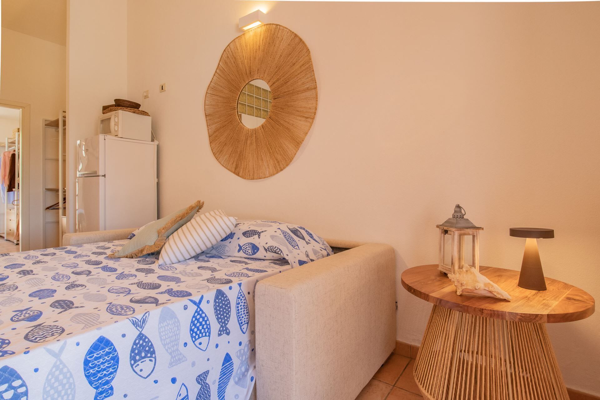 1 camera, ferro/asse da stiro, Wi-Fi