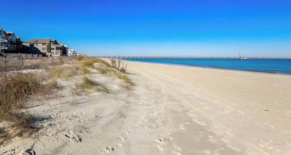 Sojourn Steps to the Beach Sleeps 4