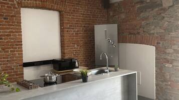 Piano cottura, lavastoviglie, macchina per tè/caffè