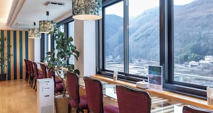 Business Hotel Awaikeda Eleven 2