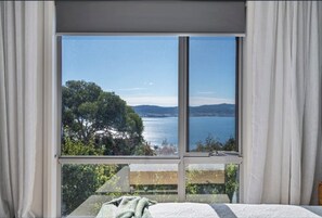 4 bedrooms, WiFi, bed sheets - Nicolas Escape panoramic views luxury and space (HOBART)