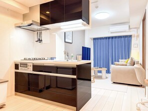 Fridge, microwave, coffee/tea maker, electric kettle