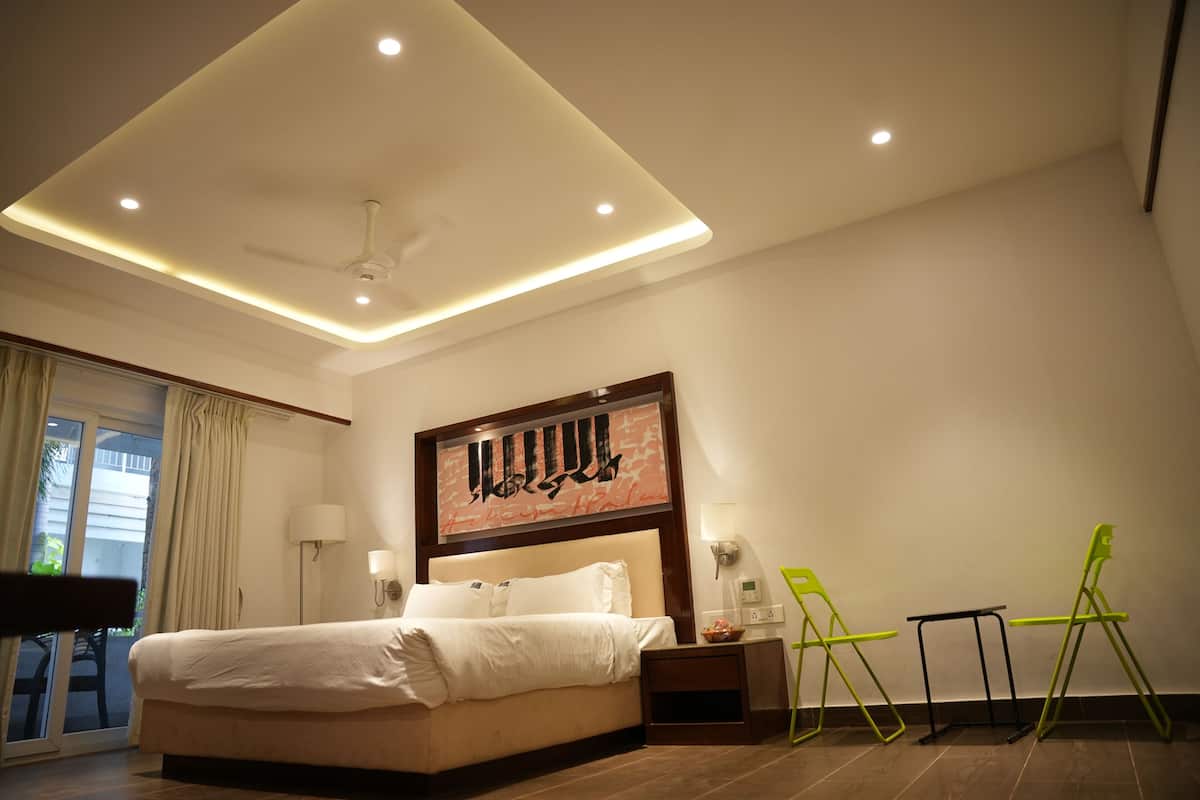 Chambre Deluxe, balcon, vue sur le jardin | Literie de qualitĂ©, bureau, rideaux dâobscurcissement