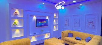 A Luxurious Single Room - The Paletinos