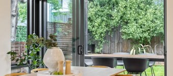 Lipscombe Mt Wellington view luxury house