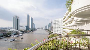 Apartment, 1 Bedroom, Balcony, River View | Water view