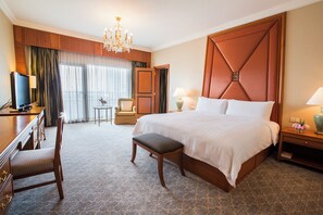 Apartment, 1 Bedroom, Balcony, River View | 1 bedroom, premium bedding, in-room safe, iron/ironing board