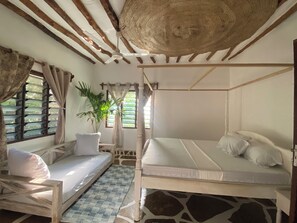 3 habitaciones, tabla de planchar con plancha, wifi y ropa de cama 