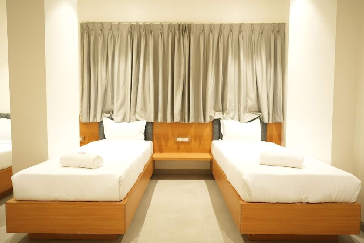 Family Room, City View