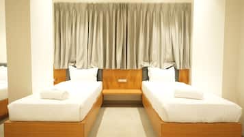 Family Room, City View | Desk, laptop workspace, free WiFi