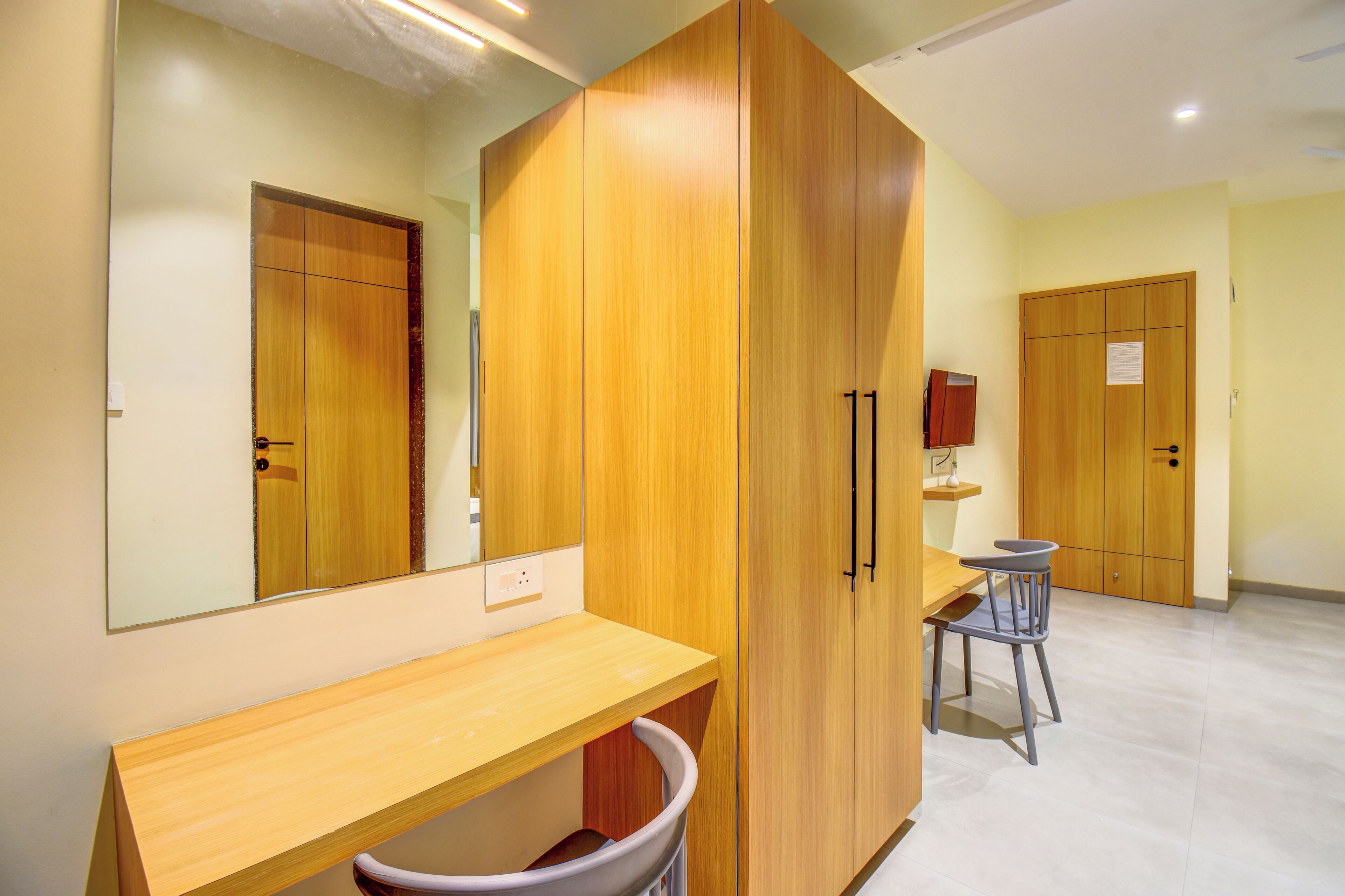 Habitación triple familiar | Guardarropa