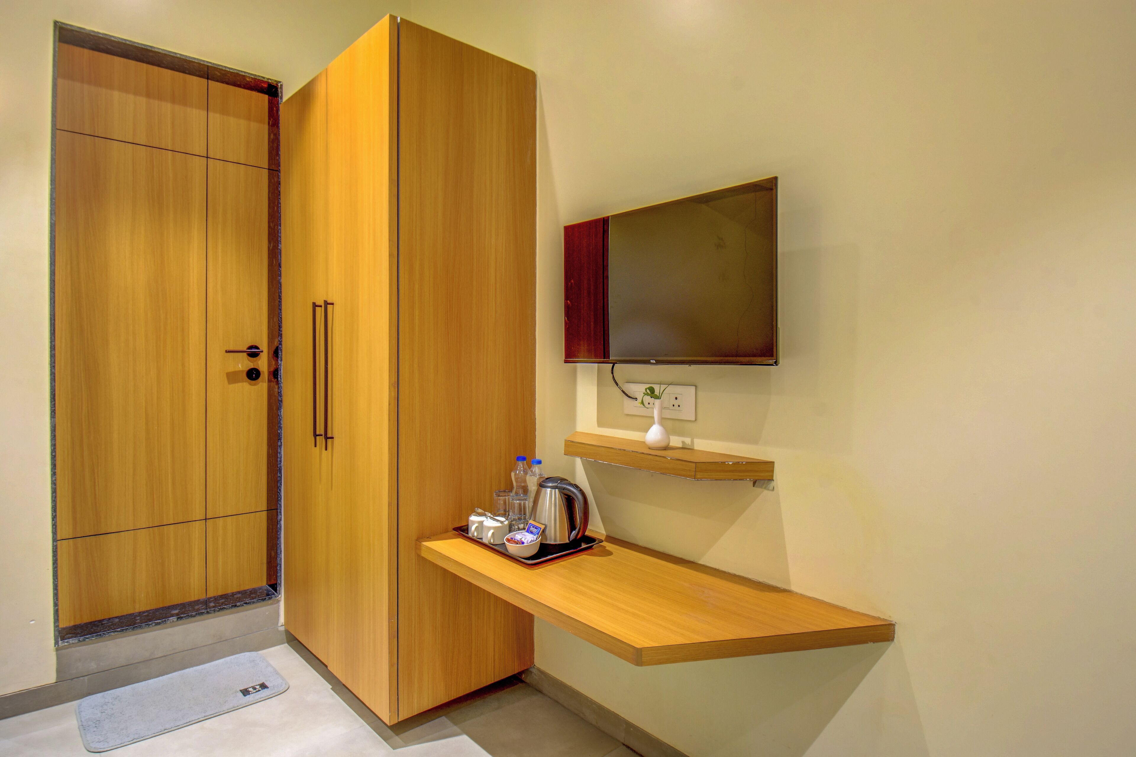 Executive Double Room | Wardrobe