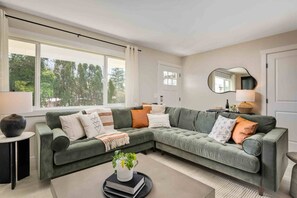 Unclassified image, 2 of 43, button - Exquisite Single Level Retreat on Half-Acre, All New Decor and Furnishing, Pet Friendly, Open Layout (Tigard)