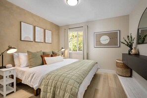 Unclassified image, 4 of 43, button - Exquisite Single Level Retreat on Half-Acre, All New Decor and Furnishing, Pet Friendly, Open Layout (Tigard)