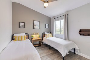 4 bedrooms, travel crib, free WiFi, bed sheets