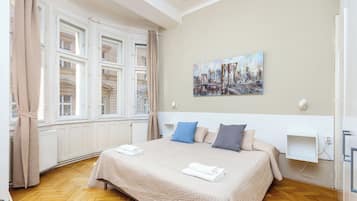 Family Apartment, 3 Bedrooms, Non Smoking, City View | Hypo-allergenic bedding, down comforters, minibar, in-room safe