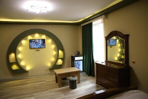 Junior Suite | Soundproofing, free WiFi - Hotel Gold (Gyumri)
