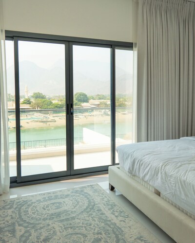 3BR with maid room al dana villas island